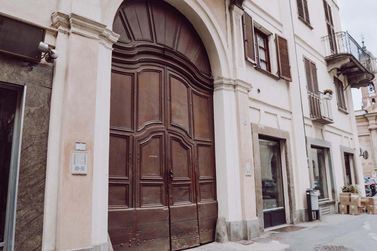 Historic Center Charming Apartment Free Wi-Fi Savigliano Eksteriør bilde